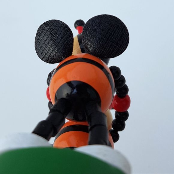 2 Bees Dancing Thumb Puppet Wood Collapsible Push Button Boogie Bugs VTG 4.5" - Picture 7 of 12